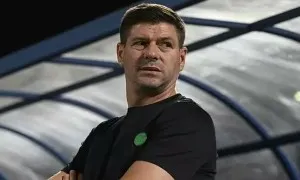 Gerrard đổi giờ tập của CLB để xem Liverpool Gerrard đổi giờ tập của CLB để xem Liverpool