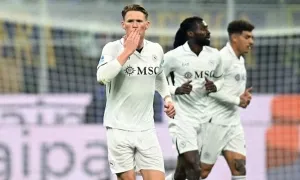McTominay giúp Napoli giữ đỉnh bảng Serie A McTominay giúp Napoli giữ đỉnh bảng Serie A