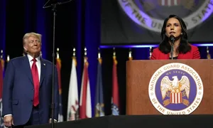 Tulsi Gabbard - 'nữ tướng' đổi phe trở thành trùm tình báo Mỹ