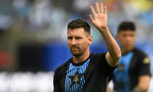 Messi bầu giải The Best cho Yamal Messi bầu giải The Best cho Yamal